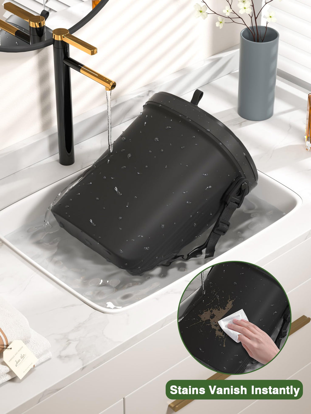 Garoopion Leakproof Hanging Silicone Car Trash Can